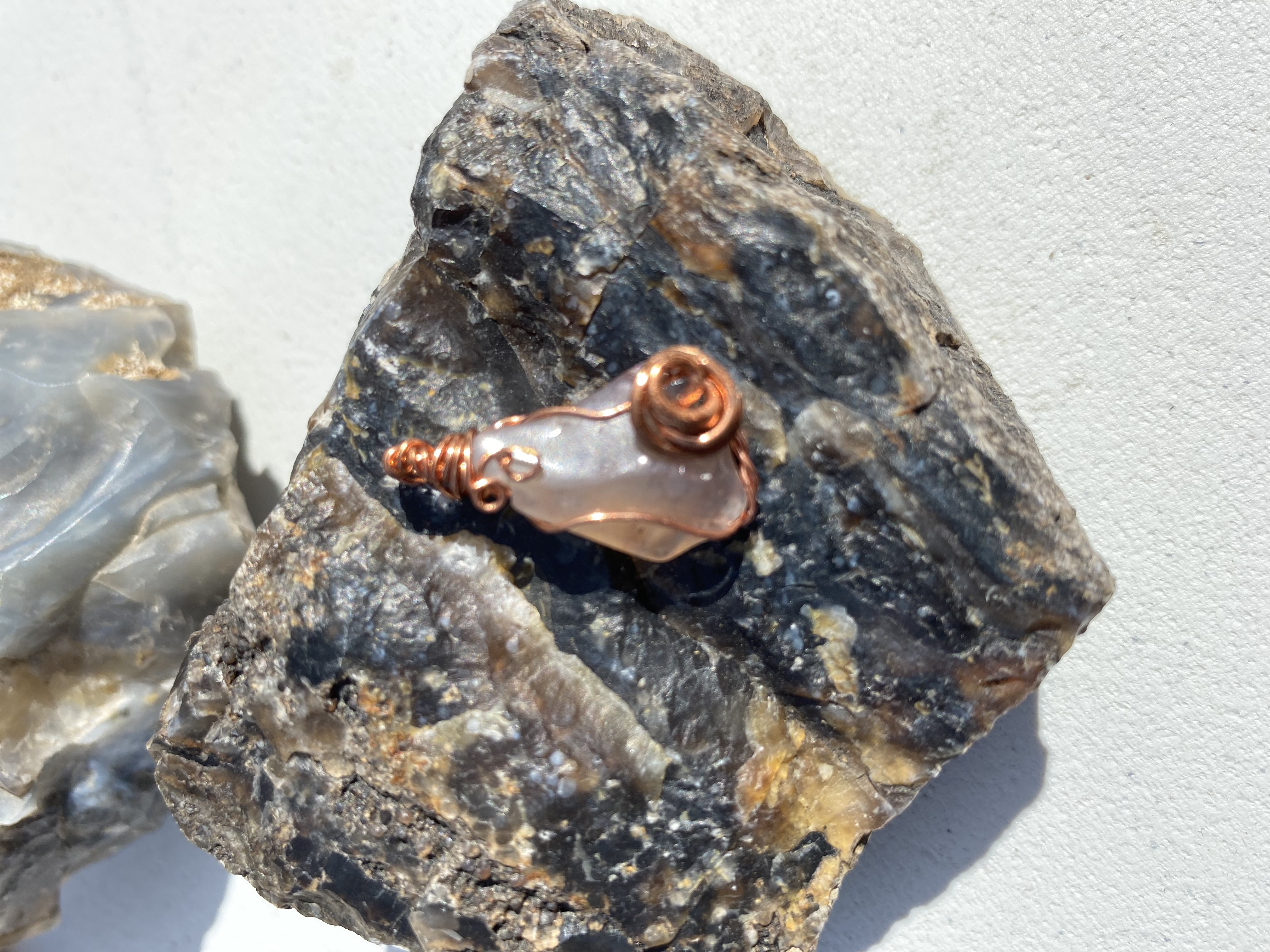 irregular triangle with rose